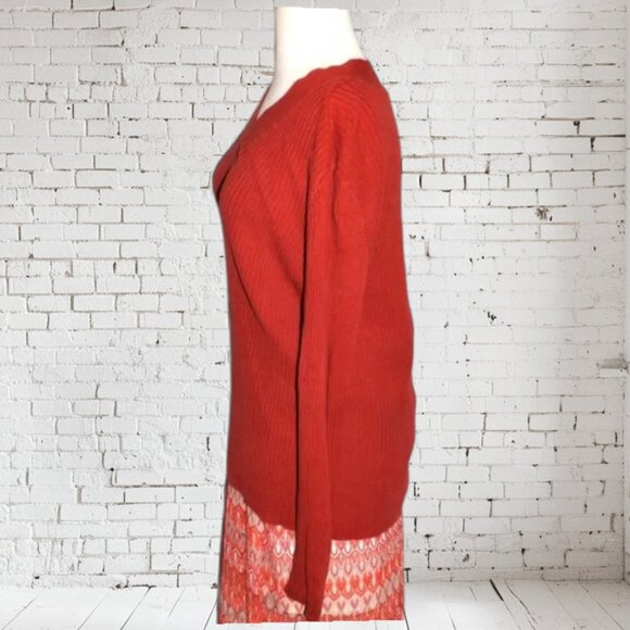 Basic Editions V-Neck Sweater - Picture 2 of 3